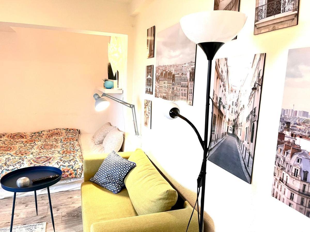 Ferienwohnung Panoramic Lil' Paris Bukarest Exterior foto